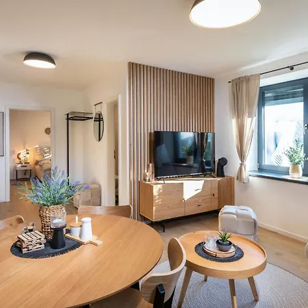Apartment Kovia Sk - - Parking - Brand New Banská Bystrica