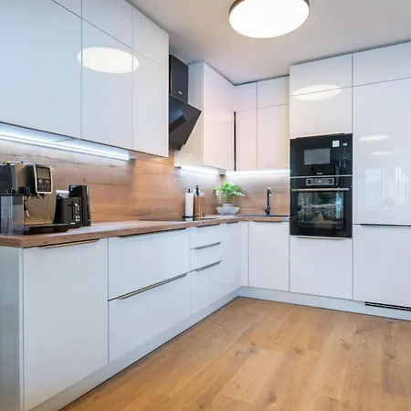 Kovia Sk - 班斯卡-比斯特里察